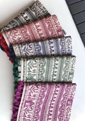 Beautiful Tussar Saree With Baluchar Embroided Pallu With Blouse. (7)