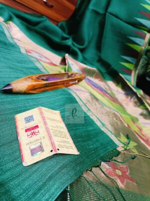 Pure Muslin Temple Border Sarees (16)