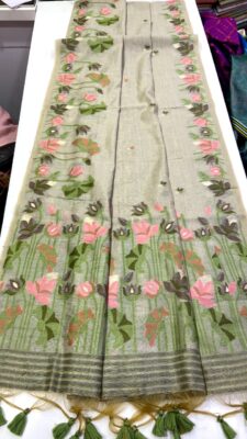 Munga Cotton Sarees With Elegant Floral Pallu (11)