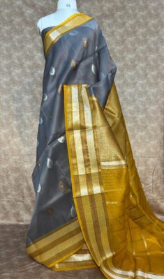 Pure Banarasi Kora Silk Sarees With Contrast Blouse (11)